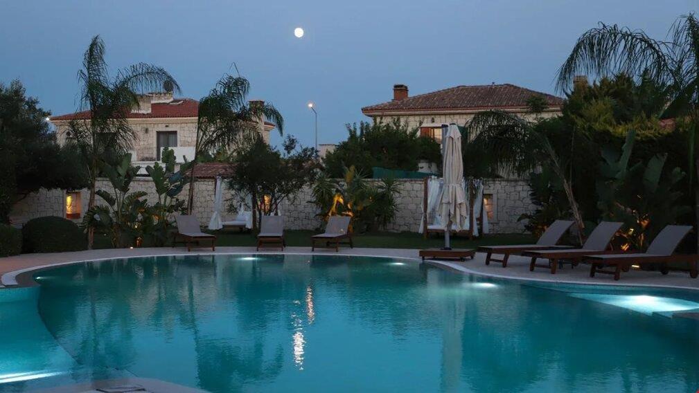 Triangulo Hotel Alaçatı Esterno foto
